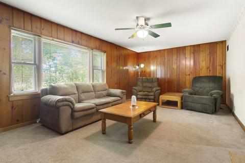 21517 Dunham Rd, Harvard, IL 60033 photo 5