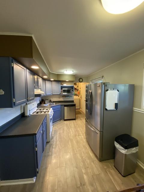 104 Fairwood Dr, Bolingbrook, IL 60440 photo 5