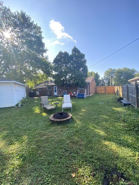 104 Fairwood Dr, Bolingbrook, IL 60440 photo 12