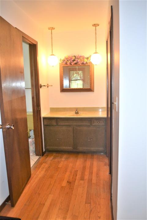 9 S580 Clarendon Hills Rd, Willowbrook, IL 60527 photo 32