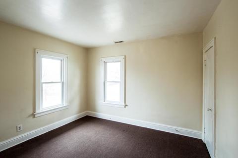 511 W Marion St, Joliet, IL 60436 photo 10