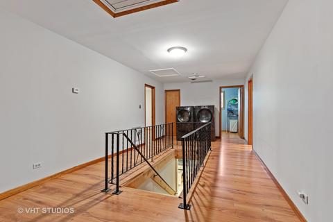 8025 S 84th Ct, Justice, IL 60458 photo 17