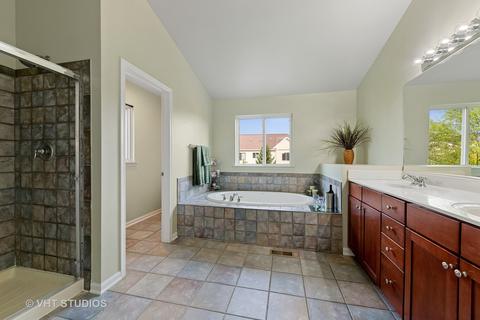 10335 Mayflower Ln, Huntley, IL 60142 photo 21