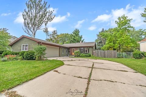 37 Fieldpoint Rd, Montgomery, IL 60538 photo 2