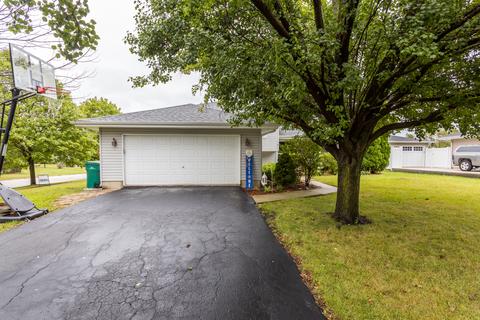 2414 Leckrone Dr, Plainfield, IL 60586 photo 2