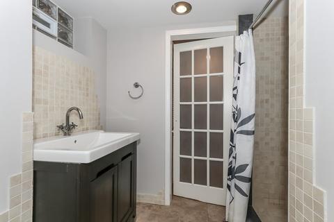 70 S Warrington Rd, Des Plaines, IL 60016 photo 14