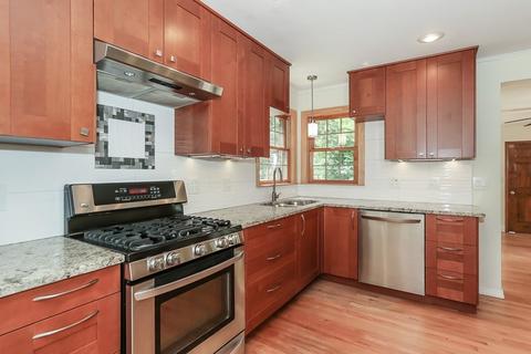 70 S Warrington Rd, Des Plaines, IL 60016 photo 7