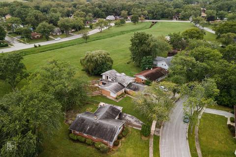 3305 Hazel Ln, Hazel Crest, IL 60429 photo 2