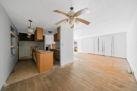 3305 Hazel Ln, Hazel Crest, IL 60429 photo 9