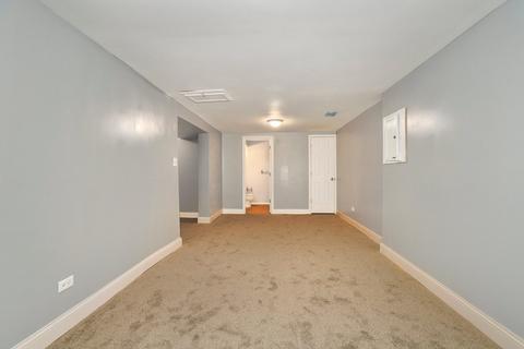 720 Scarbrough Cir, Hoffman Estates, IL 60169 photo 23