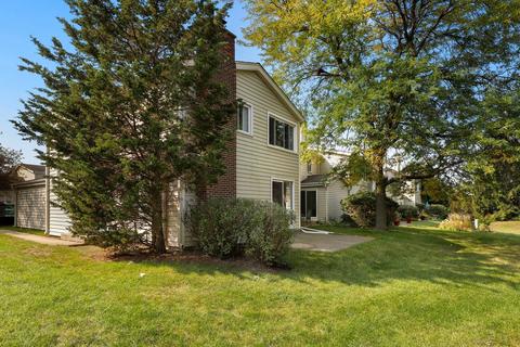 720 Scarbrough Cir, Hoffman Estates, IL 60169 photo 33