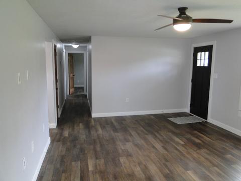 839 E Roxanna Cir, Kankakee, IL 60901 photo 5