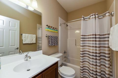 2027 Mackenzie Pl, Wheaton, IL 60187 photo 18