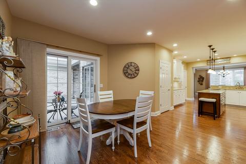 2027 Mackenzie Pl, Wheaton, IL 60187 photo 14