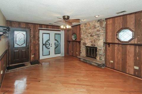 736 Greenview Ave, Des Plaines, IL 60016 photo 12
