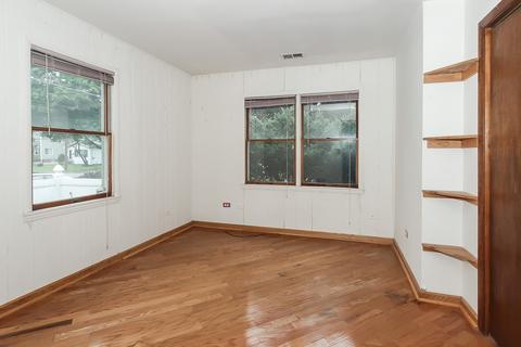 736 Greenview Ave, Des Plaines, IL 60016 photo 19