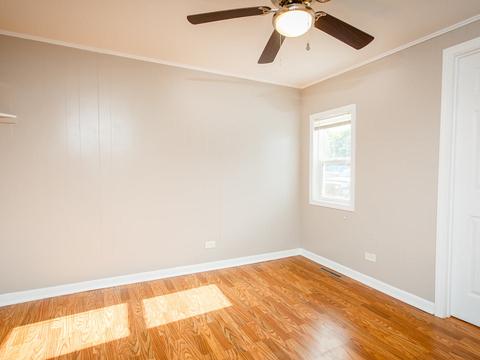 2515 S Scheid Ln, Mchenry, IL 60051 photo 14