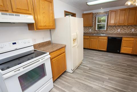 822 Bunn St, Bloomington, IL 61701 photo 13