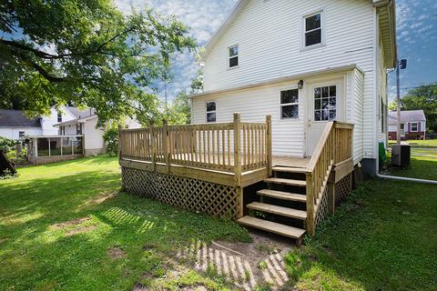 822 Bunn St, Bloomington, IL 61701 photo 32