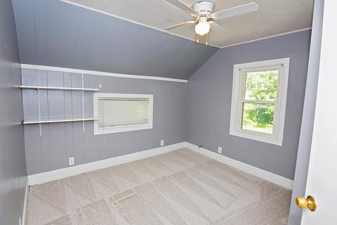 822 Bunn St, Bloomington, IL 61701 photo 25