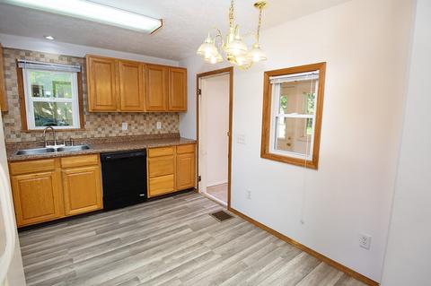 822 Bunn St, Bloomington, IL 61701 photo 14
