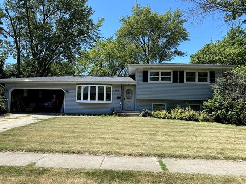 960 Laurel Dr, Aurora, IL 60506 photo 1