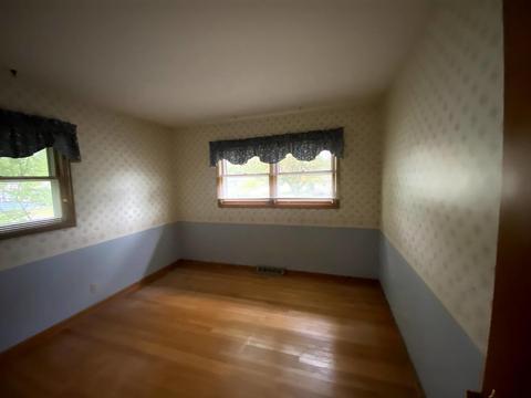 960 Laurel Dr, Aurora, IL 60506 photo 4