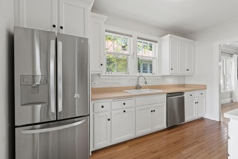 2152 Mcdaniel Ave, Evanston, IL 60201 photo 6