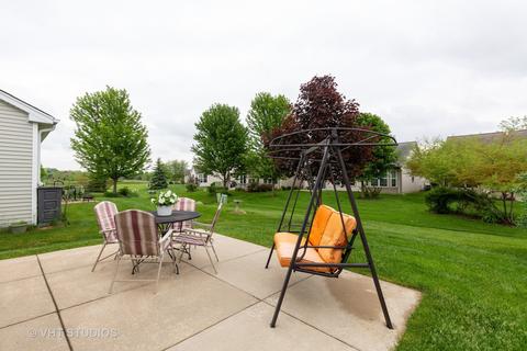 2813 Beacon Point Cir, Elgin, IL 60124 photo 20