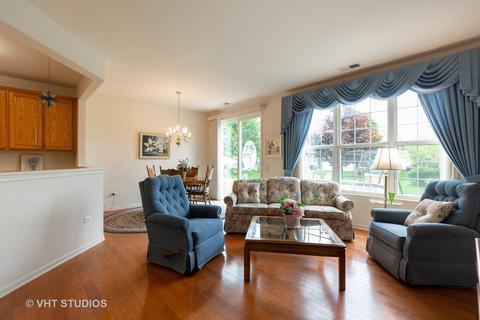 2813 Beacon Point Cir, Elgin, IL 60124 photo 12