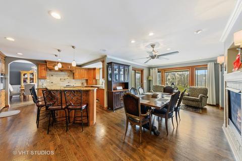 3776 Celeste Ln, Naperville, IL 60564 photo 14