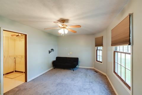 404 E Wood St, Colfax, IL 61728 photo 29