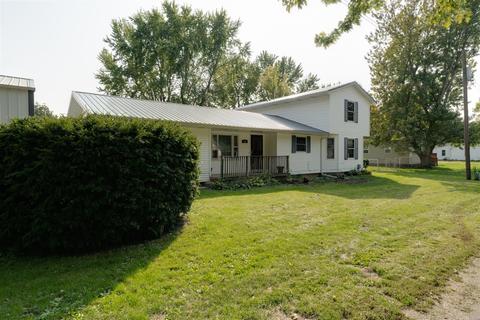 404 E Wood St, Colfax, IL 61728 photo 45