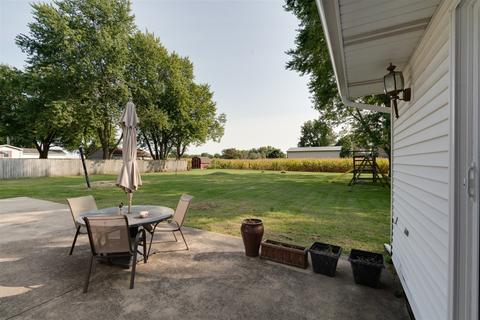 404 E Wood St, Colfax, IL 61728 photo 24