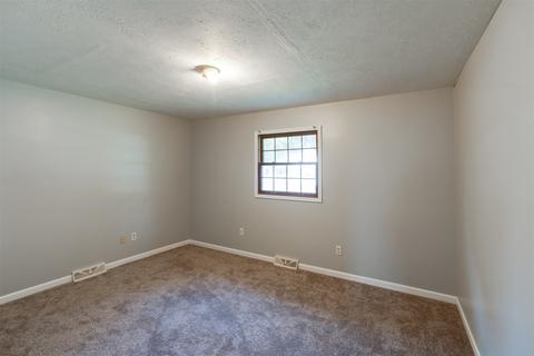 404 E Wood St, Colfax, IL 61728 photo 20