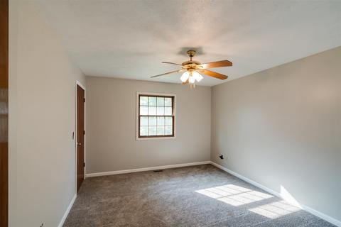404 E Wood St, Colfax, IL 61728 photo 34