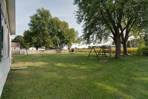 404 E Wood St, Colfax, IL 61728 photo 43