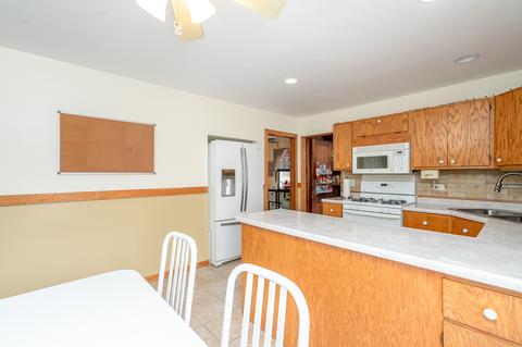 7791 S 78th Ct, Bridgeview, IL 60455 photo 15
