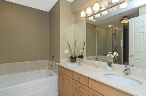 21 E Huron St #3404, Chicago, IL 60611 photo 12