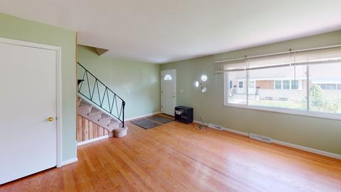10 E Judith Ann Dr, Mount Prospect, IL 60056 photo 7