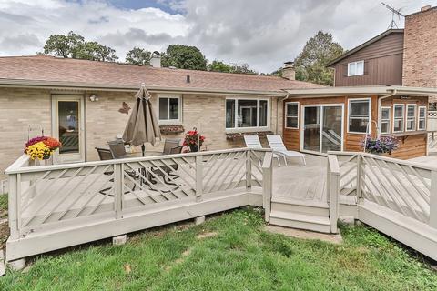 517 Oak Dr, East Dundee, IL 60118 photo 25