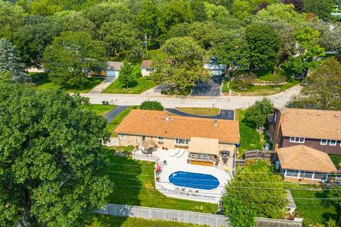 517 Oak Dr, East Dundee, IL 60118 photo 30