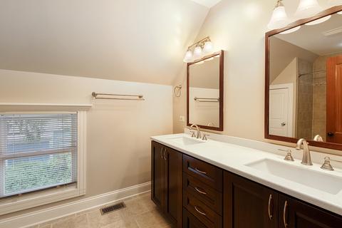 967 Lawrence Ave, Elgin, IL 60123 photo 12
