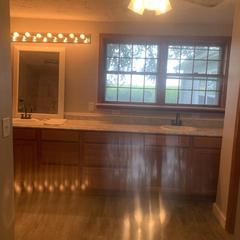 3327 E 9th Rd, Utica, IL 61373 photo 21