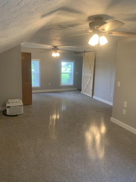 3327 E 9th Rd, Utica, IL 61373 photo 23