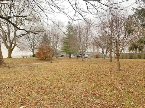 3327 E 9th Rd, Utica, IL 61373 photo 10