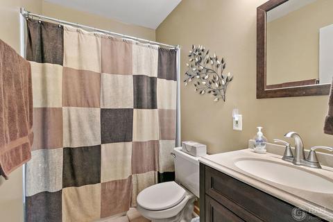 5000 W Bonner Dr, Mchenry, IL 60050 photo 10