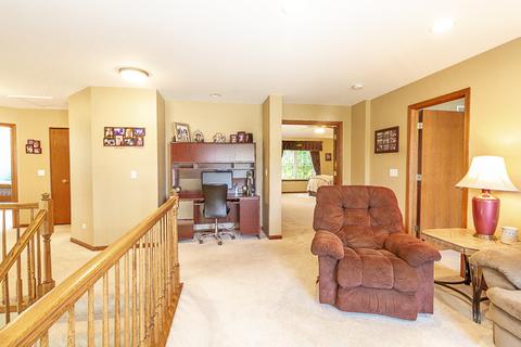 783 Meadow Dr, Des Plaines, IL 60016 photo 15