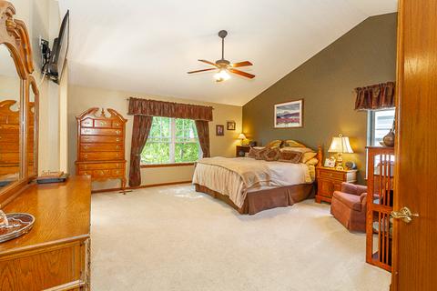 783 Meadow Dr, Des Plaines, IL 60016 photo 16