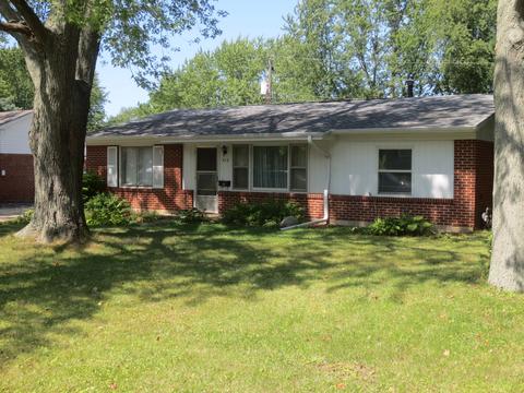 312 Rowe Dr, Bloomington, IL 61701 photo 1